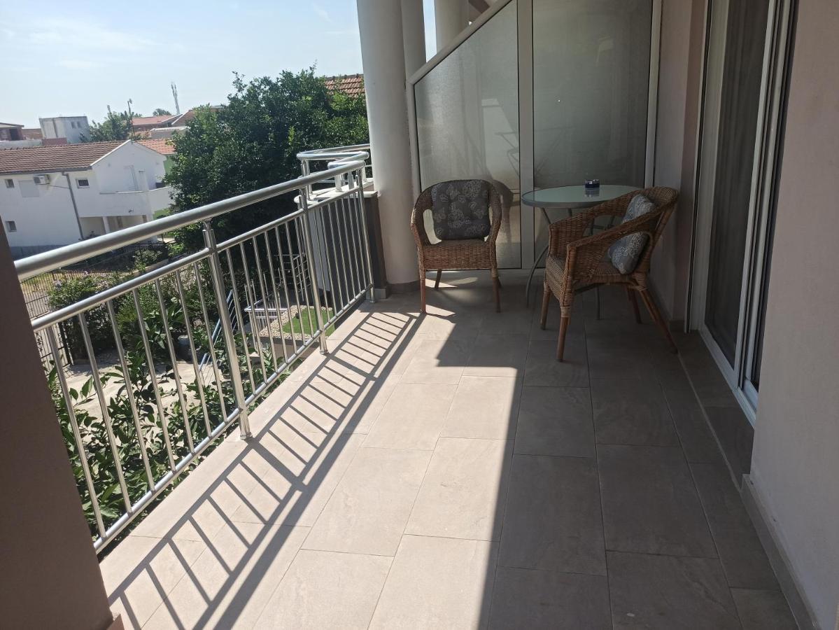 Apartment'S Meti Ulcinj Esterno foto