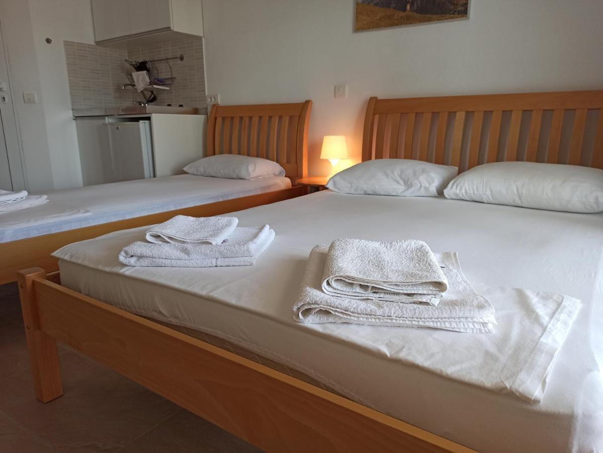 Apartment'S Meti Ulcinj Esterno foto