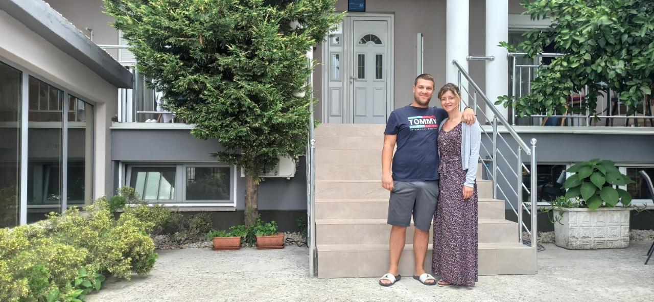 Apartment'S Meti Ulcinj Esterno foto