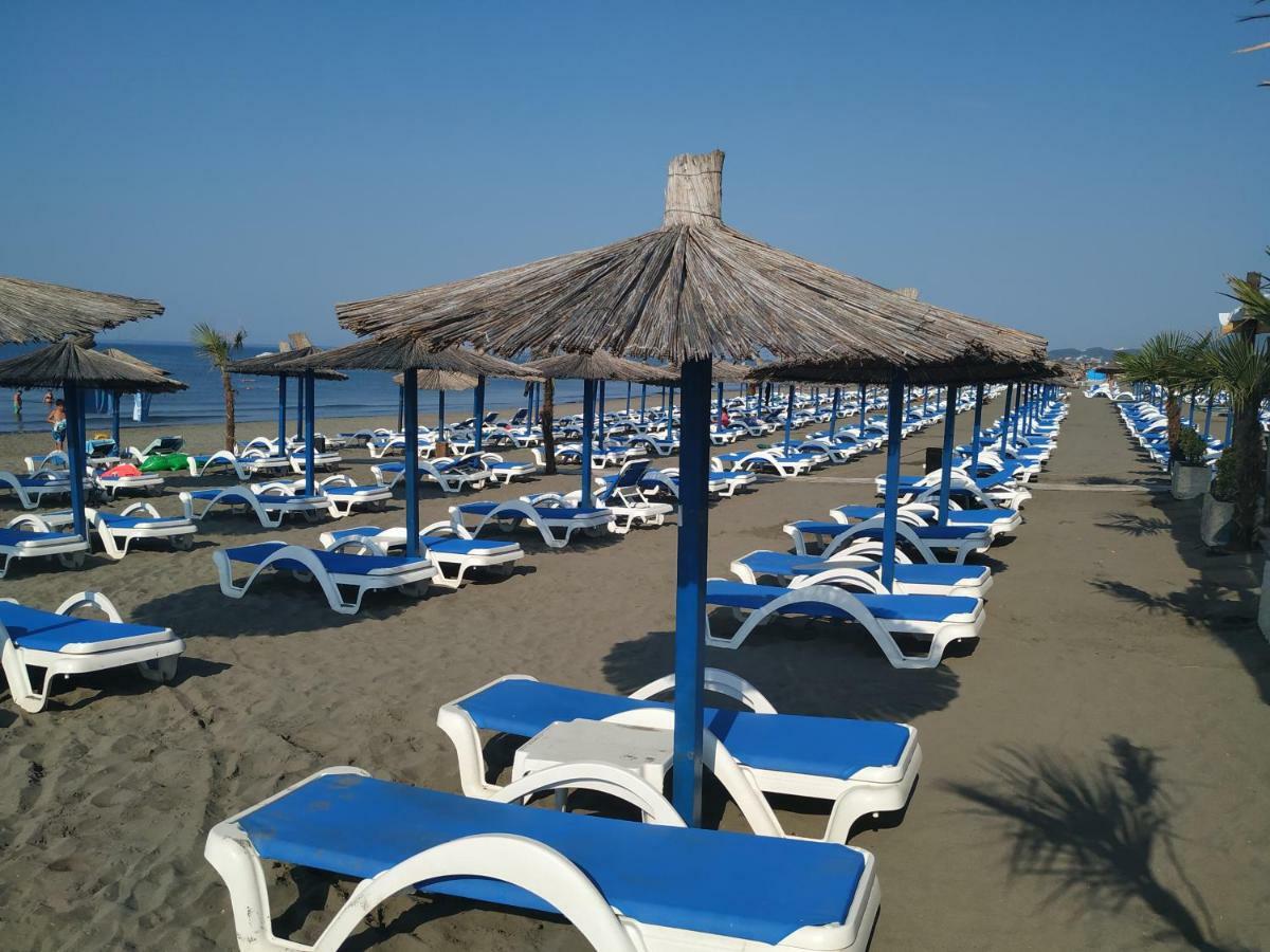 Apartment'S Meti Ulcinj Esterno foto